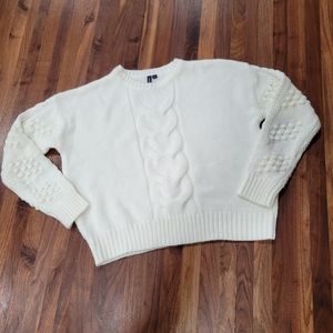 Moon & Madison Chunky Cable Knit Sweater Size Large